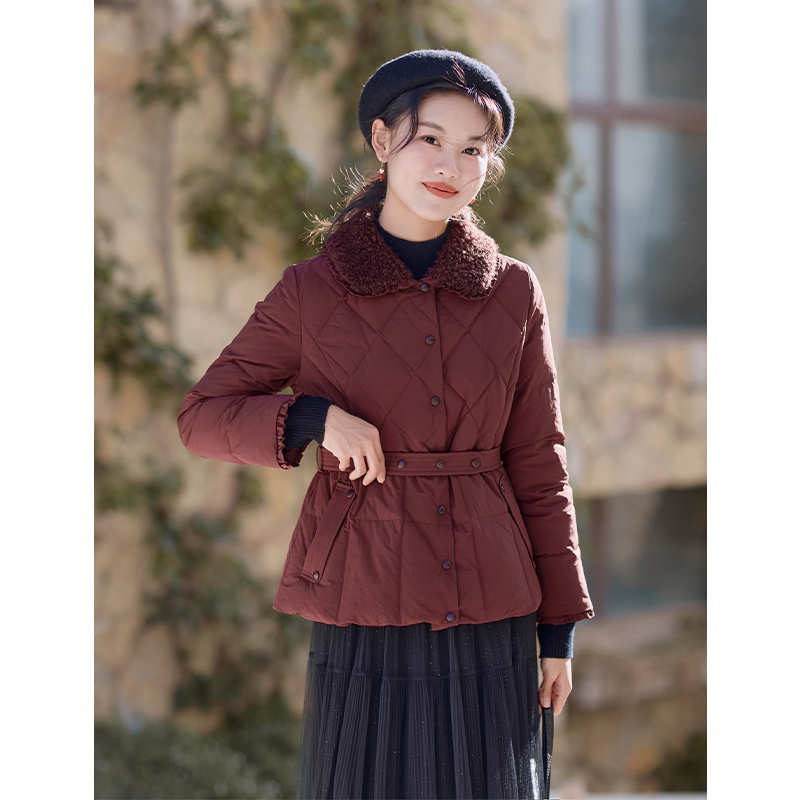 红念暗红色羽绒服女短款设计感小个子冬季2025年洋气短款羽绒服