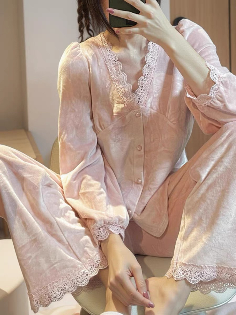 睡衣女冬季日系法兰绒加绒珊瑚绒小香风气质名媛海岛绒家居服加厚