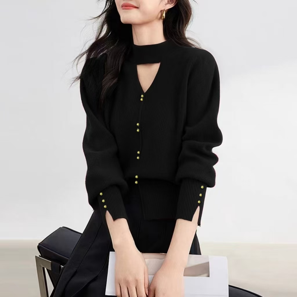 大码女装纯色高级设计针织衫洋气秋冬新款打底长袖镂空上衣3122