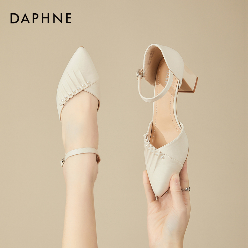 达芙妮包头凉鞋女夏季外穿2025新款尖头法式高跟鞋单鞋不累脚鞋子