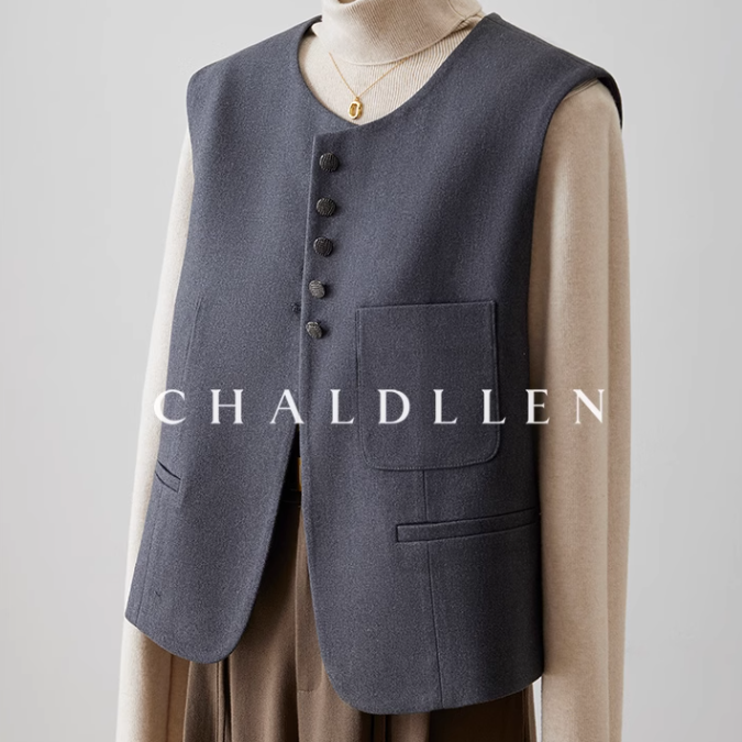 新款2024西装圆领马甲气质外套短款洋气马夹无袖设计背心坎肩上衣