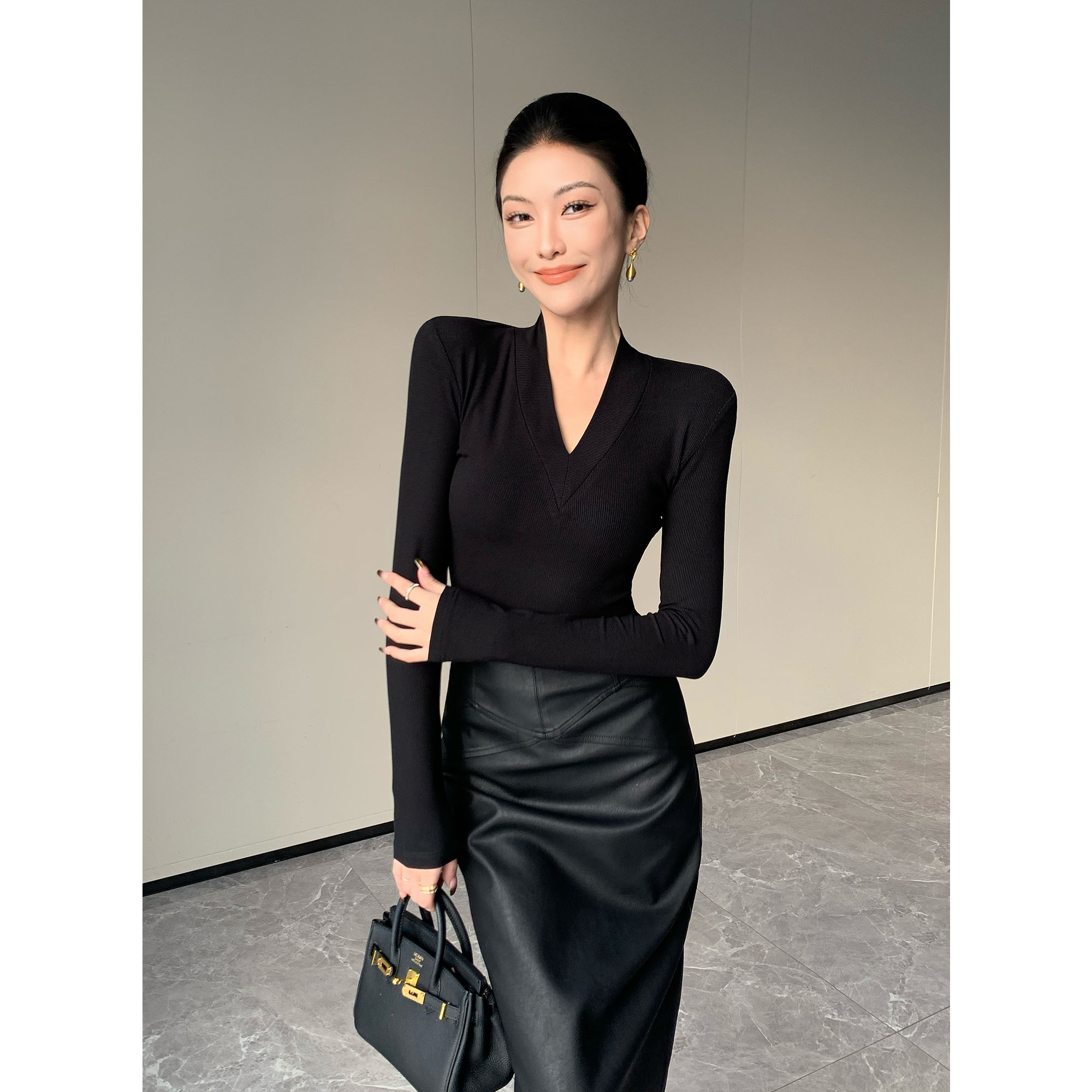 JIJINQI显瘦时尚长袖打底上衣秋冬新款气质修身针织衫JC09SZPT447