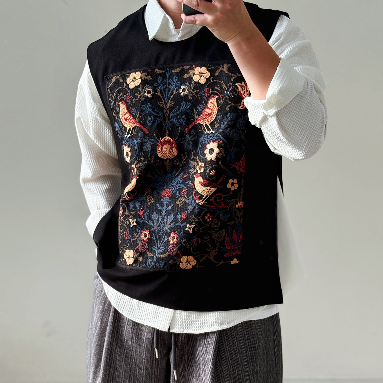 陆星家【夜莺】国风刺绣提花秋冬爆款马甲痞帅男生衣服高级感M09