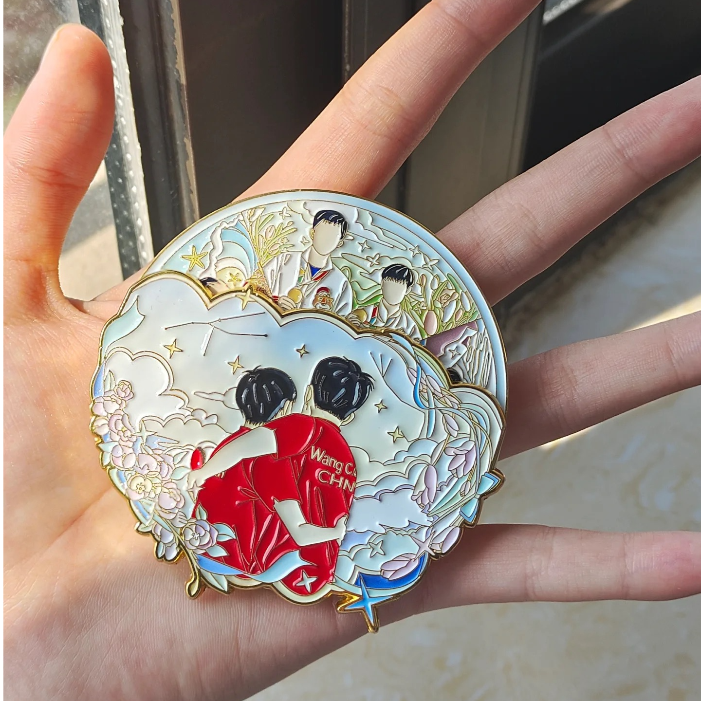小红书同款莎头合组圆形金属冰箱贴孙颖莎王楚钦拥抱高颜值装饰品