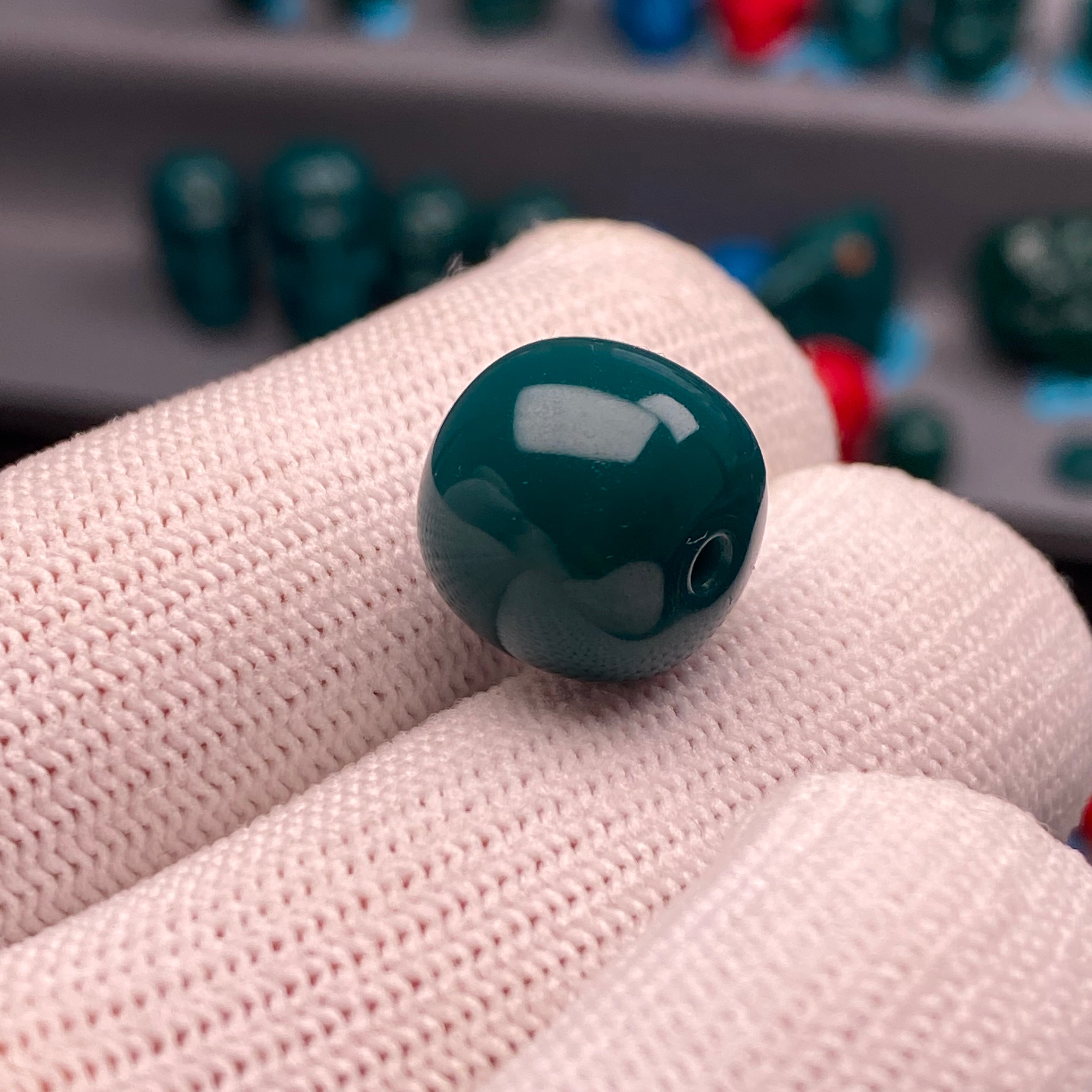 雪巴琉璃老型桶珠直切腰珠顶珠背云手串脖挂配珠配饰手工简约绿色