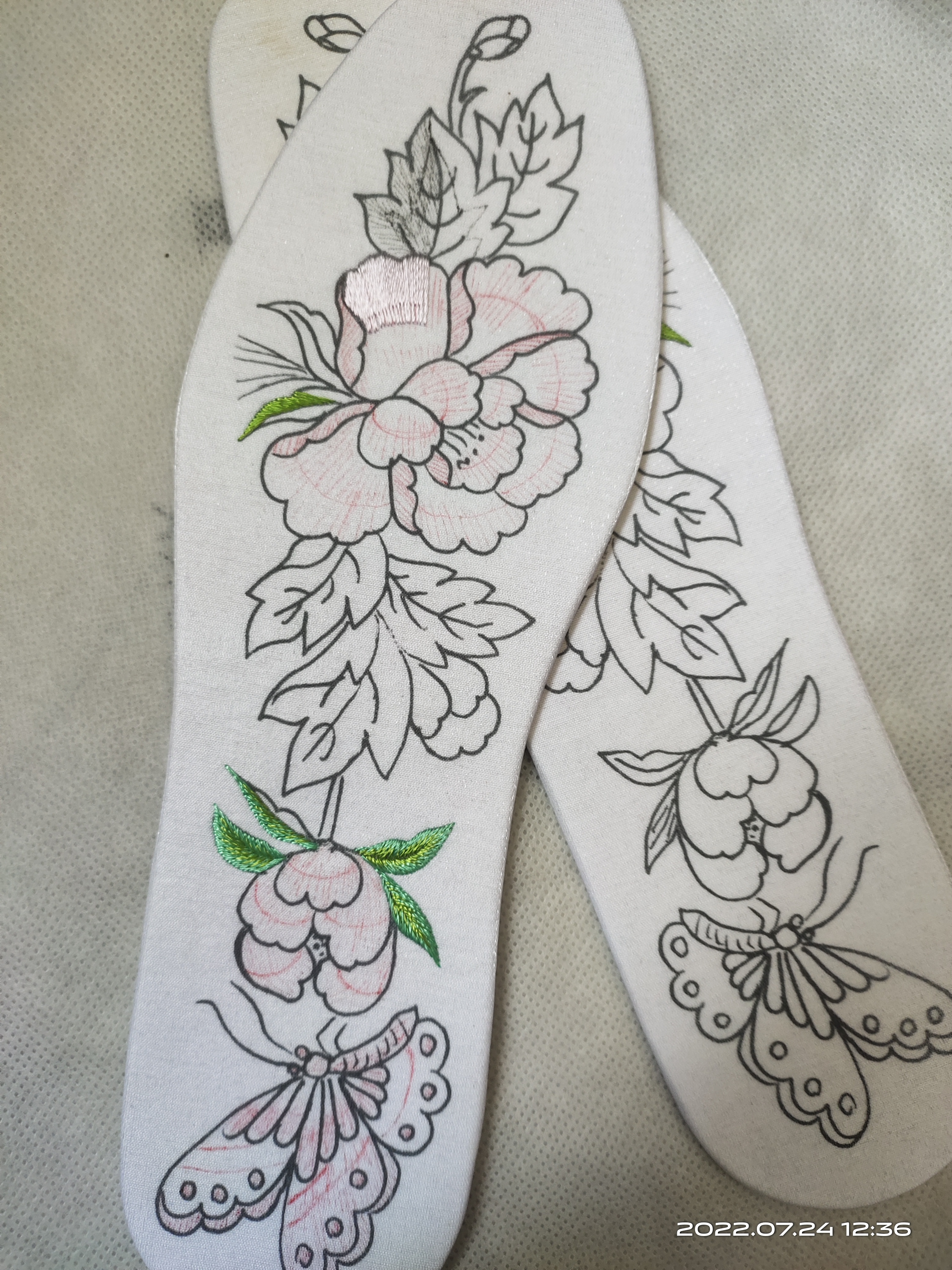 绣花鞋垫材料包，带针线