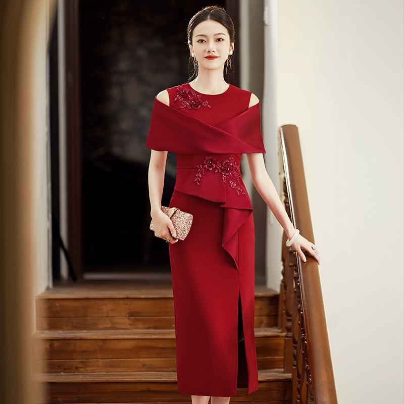 2025年新款夏季女妈妈喜服高端大气喜婆婆婚宴装修身结婚妈妈礼服