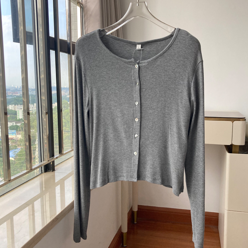 短款灰色针织女装时尚夏季长袖薄款防晒开衫短外套外搭纯色上衣