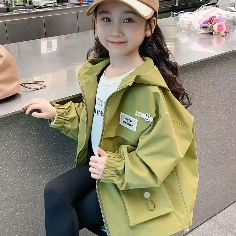 女童韩版外套春秋秋季2025新款宝宝冲锋衣洋气时髦秋装中大童连帽