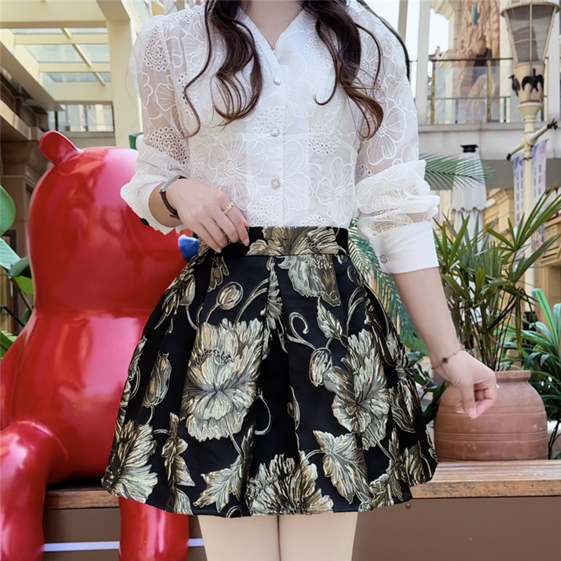 2024春夏新款镂空蕾丝长袖上衣显瘦百搭简约高贵收腰百褶蓬蓬套裙