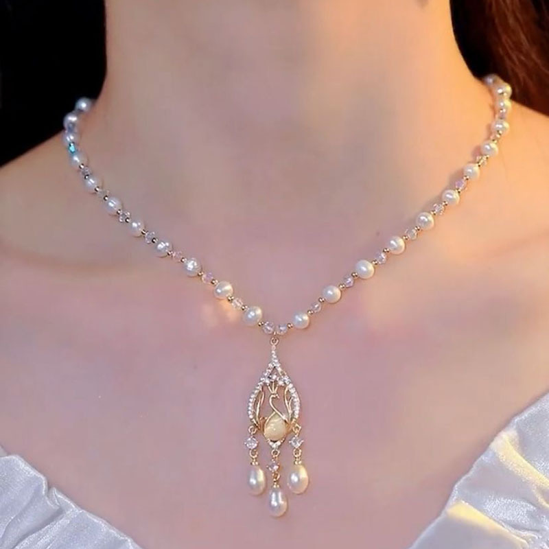 铜合金仿珍珠项链 新款潮精致优雅孔雀吊坠项链