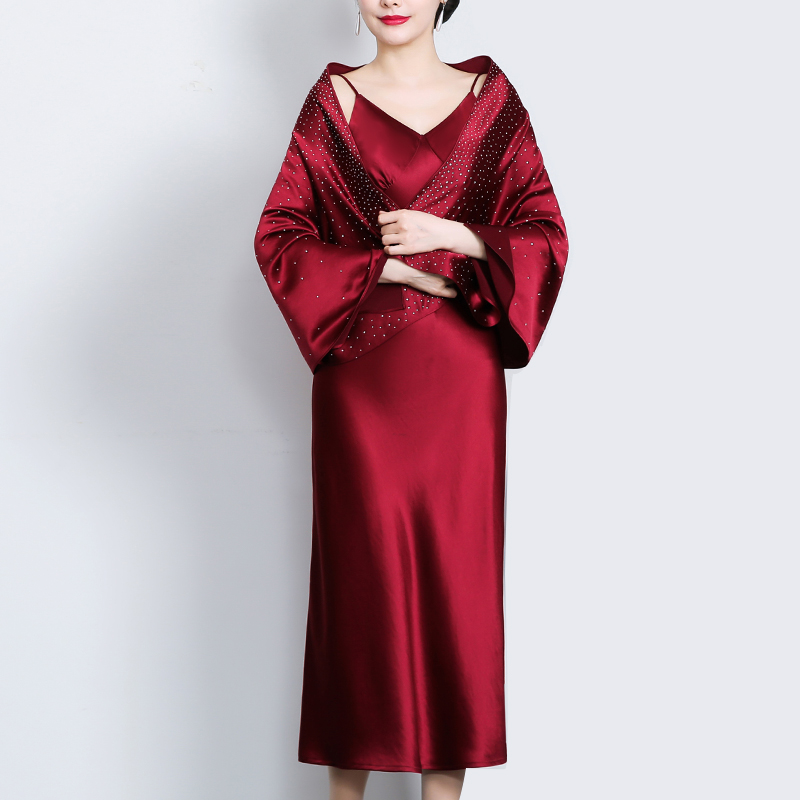 新款婚宴婚礼时尚女装宴会气质高贵均码烫钻年会醋酸缎披肩百搭