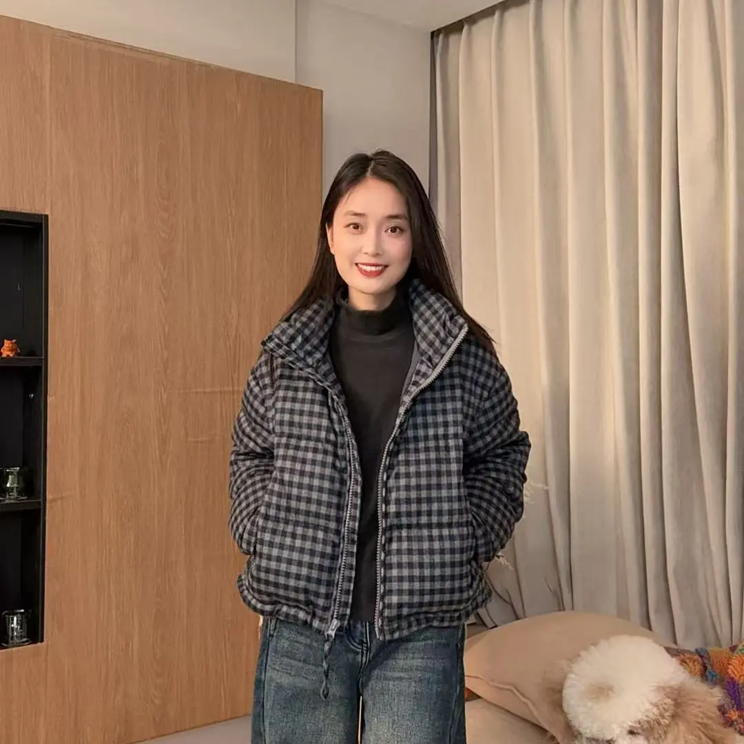8813-拉链厚款90白鸭绒立领格子羽绒服短款宽松百搭休闲保暖韩版