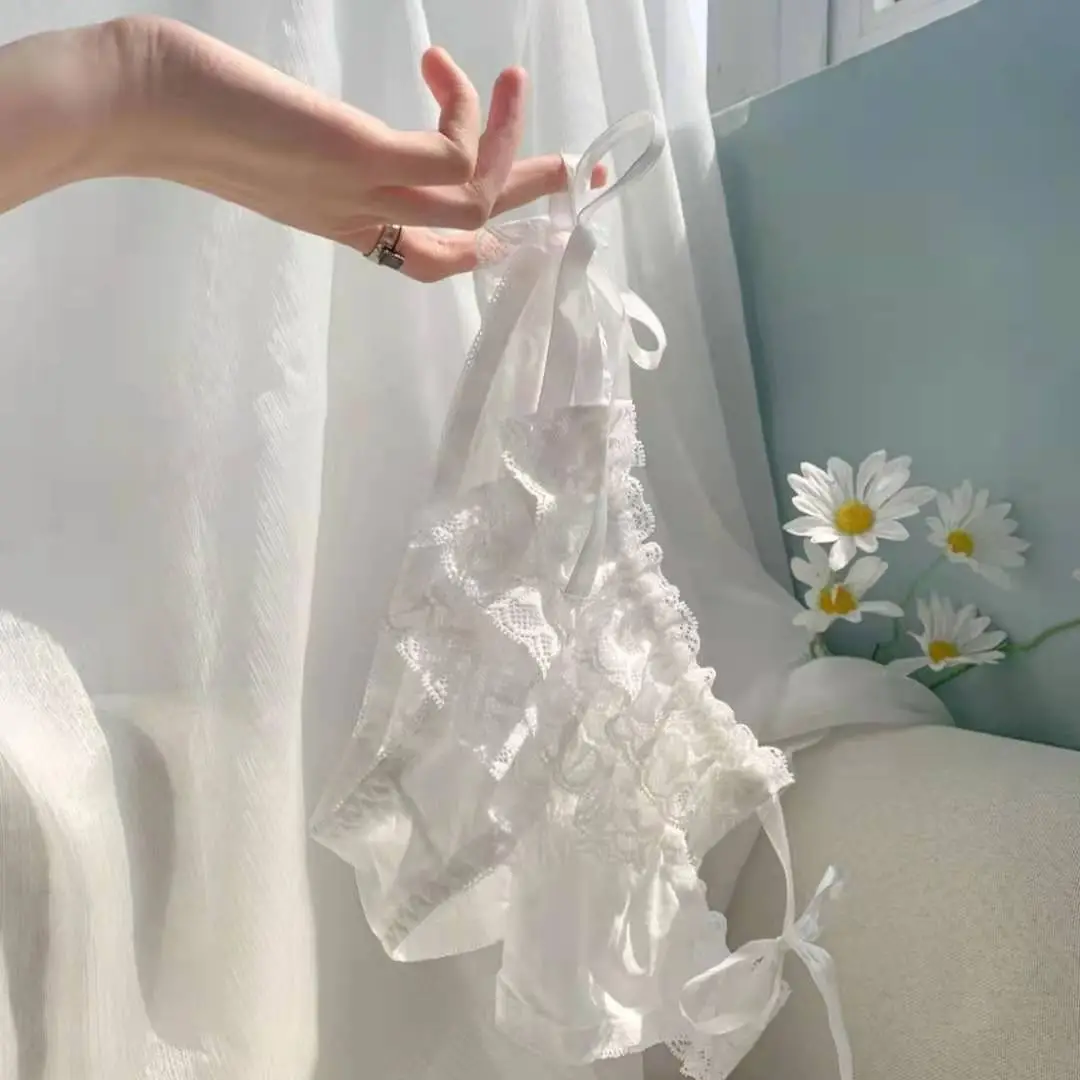 陷入裙摆·纯欲少女丝滑蕾丝系带内裤女夏季爆款透气凉感性袜子