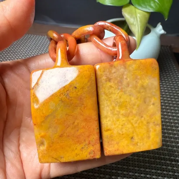 老挝田黄连心章，皮黄结晶