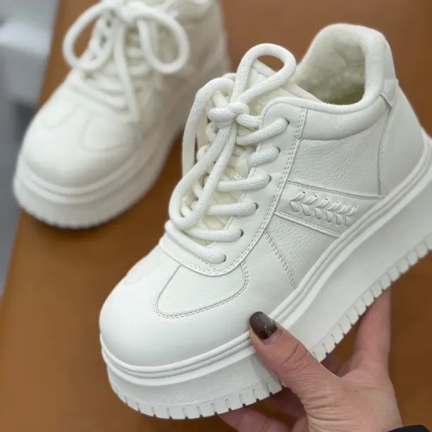 透气时尚加绒厚底休闲女鞋冬季百搭网红棉鞋