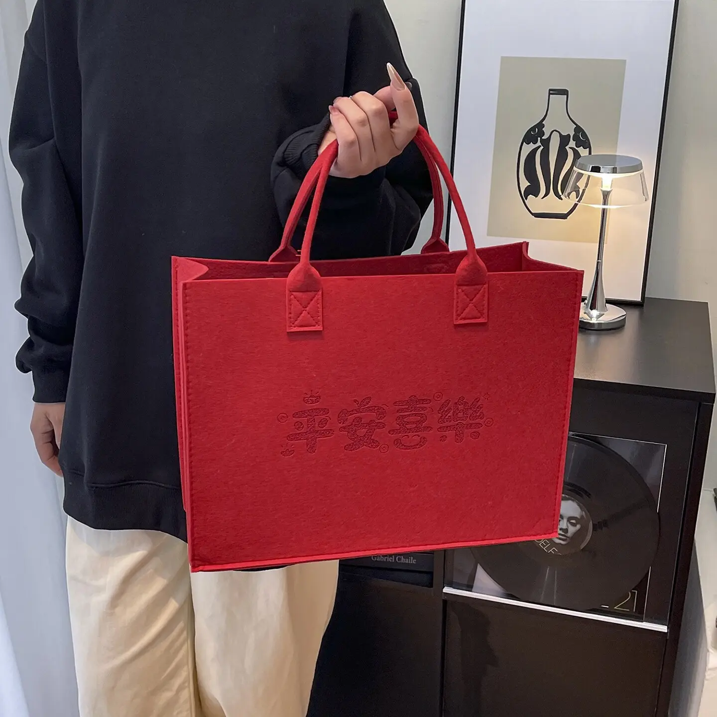 大红色毛毡包结婚新娘手提袋喜字伴手礼托特包简约百搭支持定制