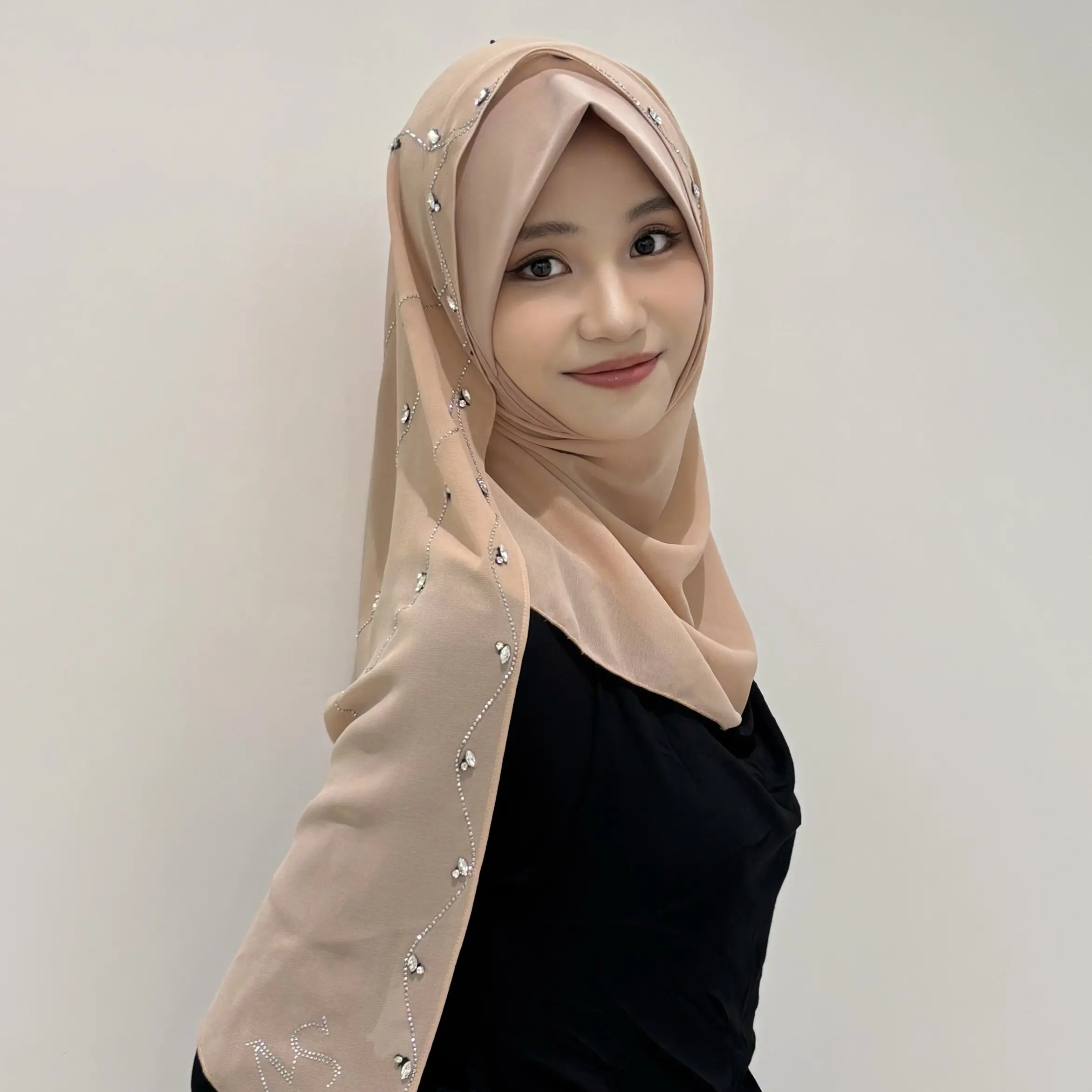 芮哈娜原创纱巾2025设计优雅百搭透气舒适绕巾帽四季新品正版新款