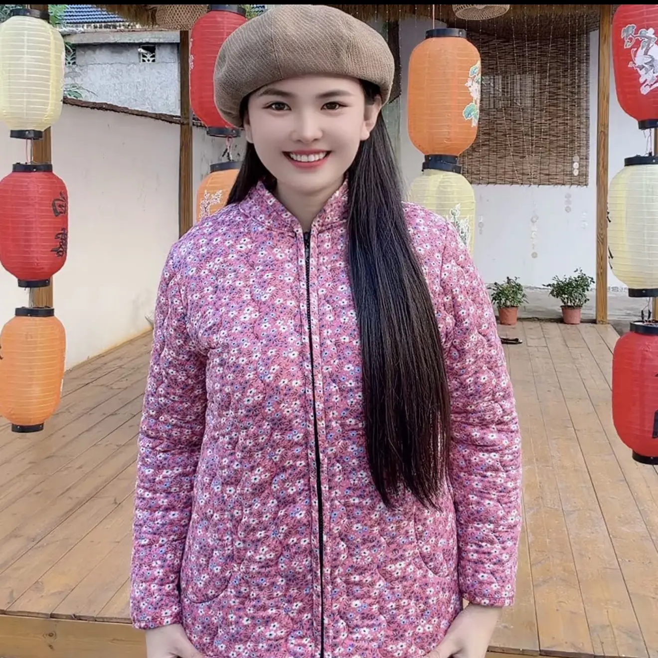 冬季新款女式拉链加厚外穿宽松大码棉袄（弹性大）