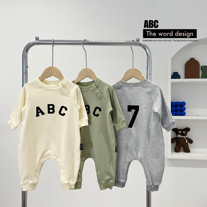 ins韩国春秋长袖婴儿爬爬服高街新生儿字母卫衣外出连体衣宝宝潮