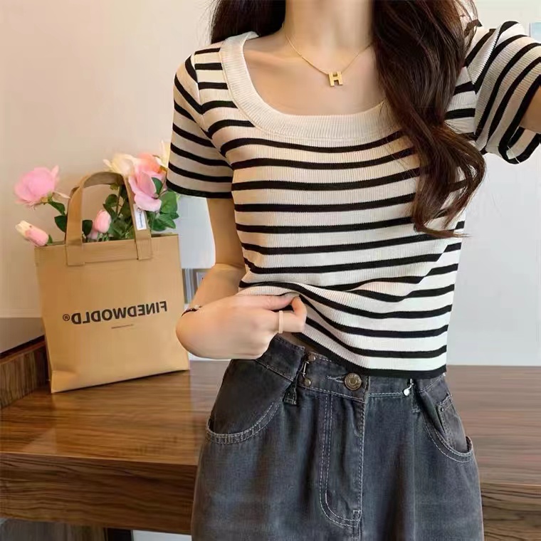 法式条纹T恤女冰丝针织短袖夏季时尚设计感百搭修身显瘦气质上衣