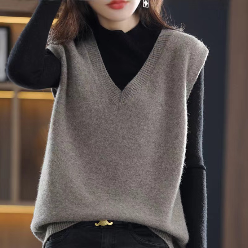 品牌欧货针织马甲背心女秋新款宽松v领外穿洋气马夹毛衣坎肩上衣