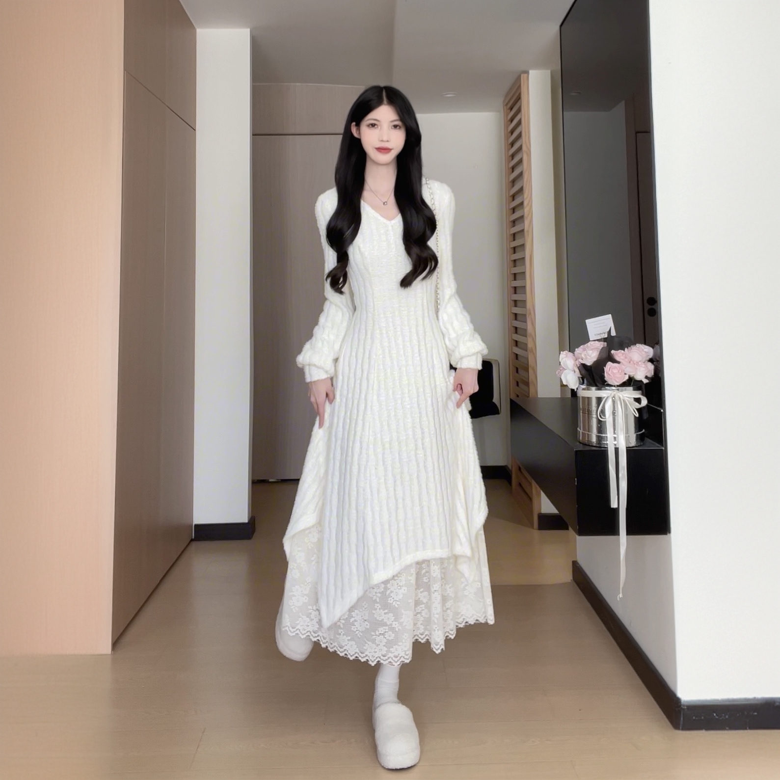 【松本丧丧】保暖白色蕾丝裙长袖连衣裙拼接冬季A字连衣裙B243Q2143