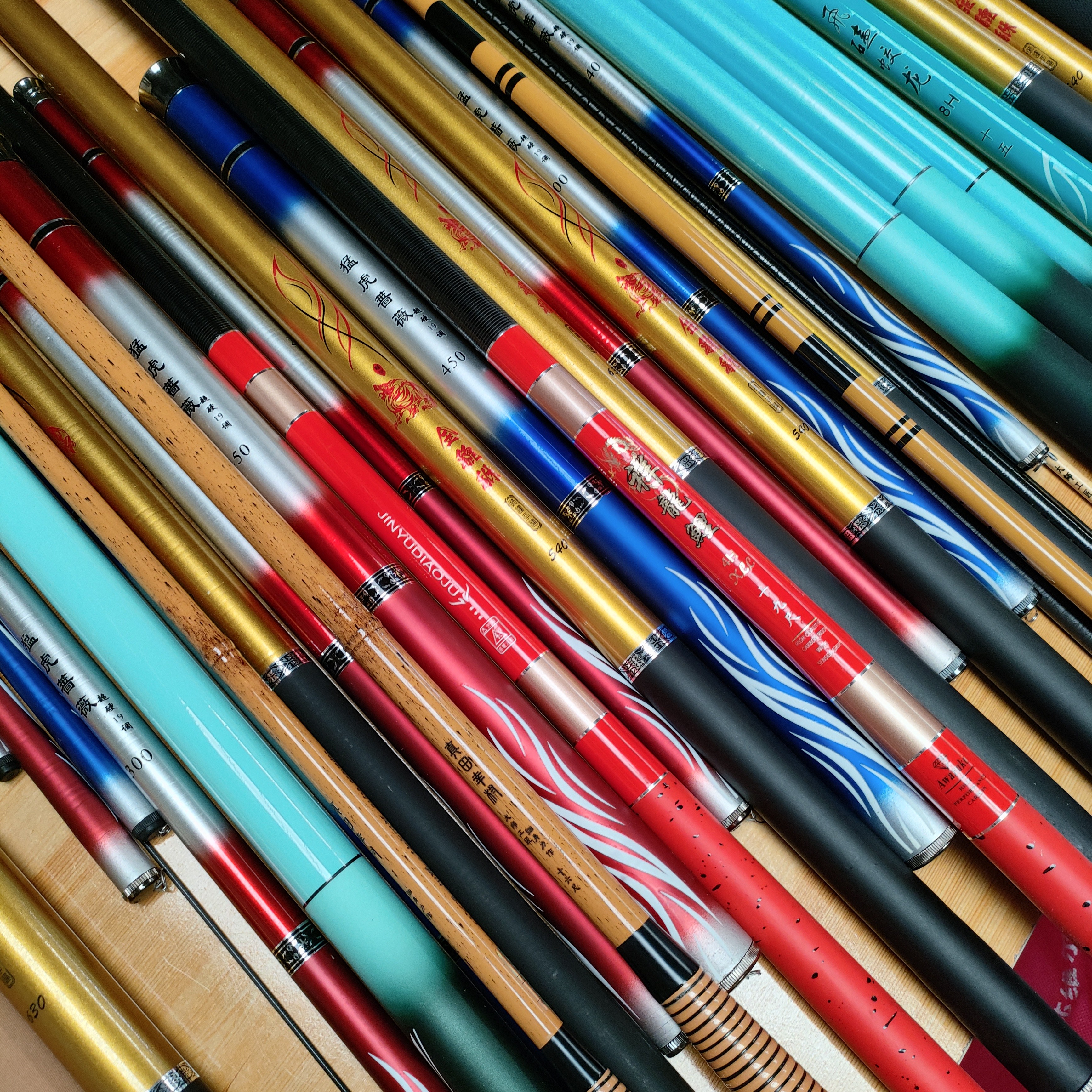 粉丝福利竿特价竿库存新竿溪流竿黑坑竿野钓竿19调28调37调硬竿