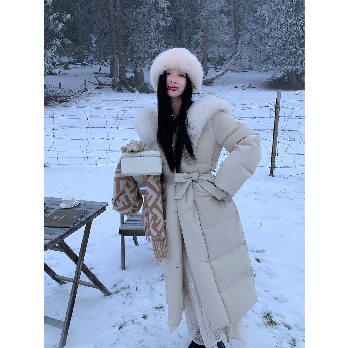 夏诗文 可溯源安心绒90北京白鸭绒高充绒狐狸毛领连帽羽绒服汉服