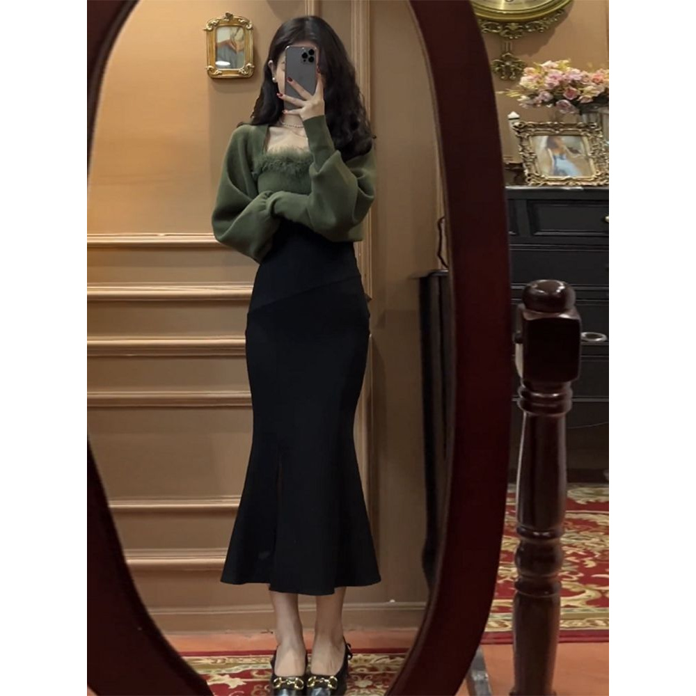 2024大码女装秋季套装女新款纯欲风毛绒拼接独特别致上衣半身裙子