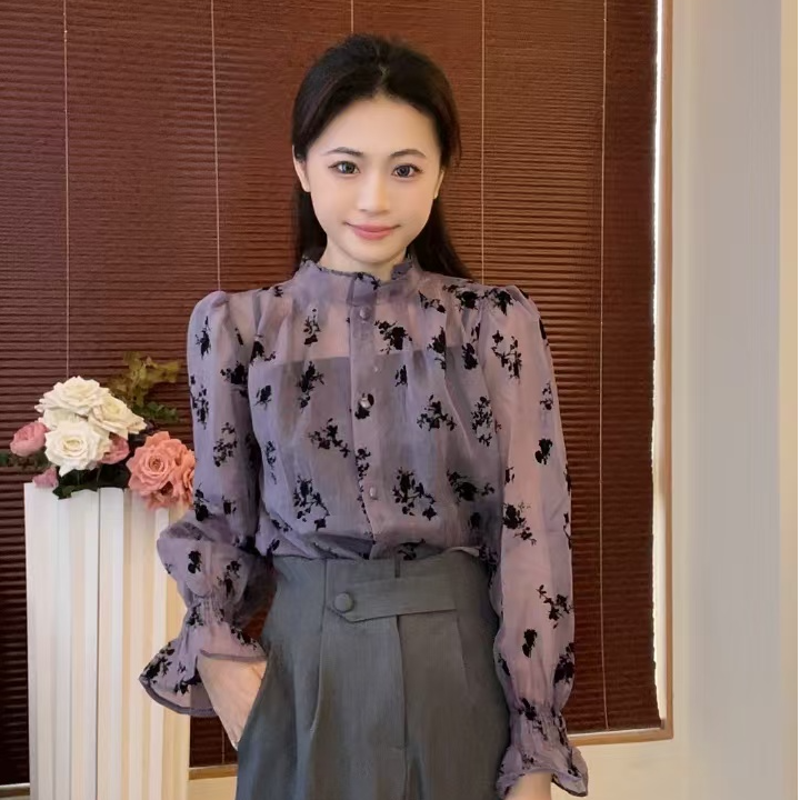 法式复古立领植绒提花衬衫女高级感紫色柔纱上衣秋