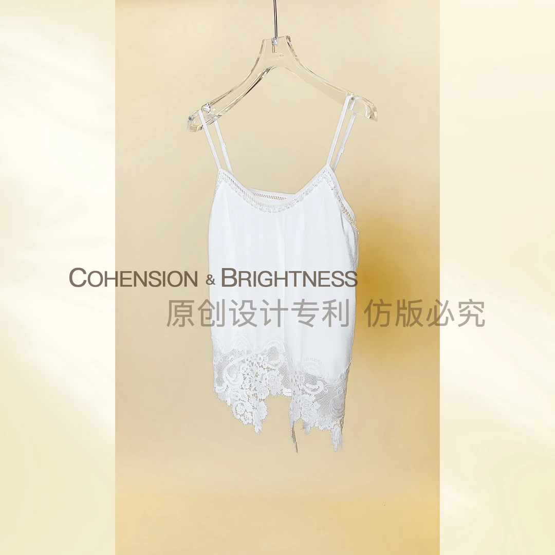 凝慧真的好秋季气质新款蕾丝拼接修身显瘦百搭打底丝绒吊带CO069