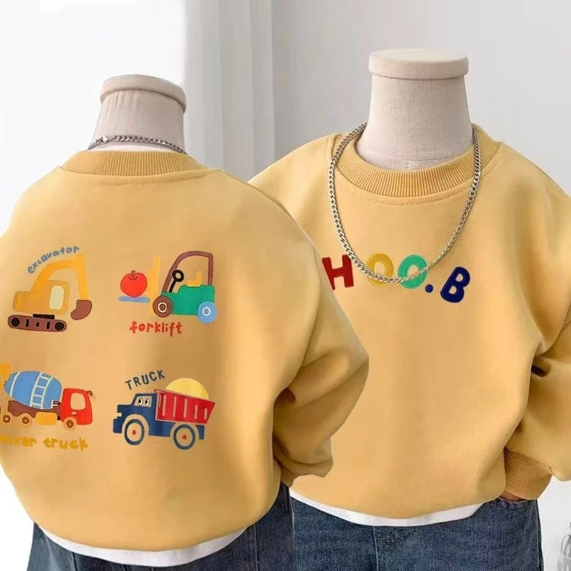 男童春秋款圆领卫衣儿童秋冬小车车卡通印花上衣宝宝小孩艳色衣服