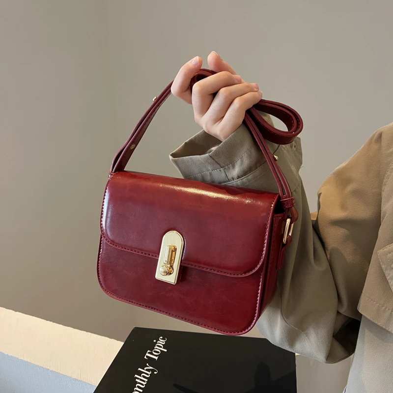 豆腐包女2024秋冬新款小方包休闲百搭单肩包时尚斜挎包9928