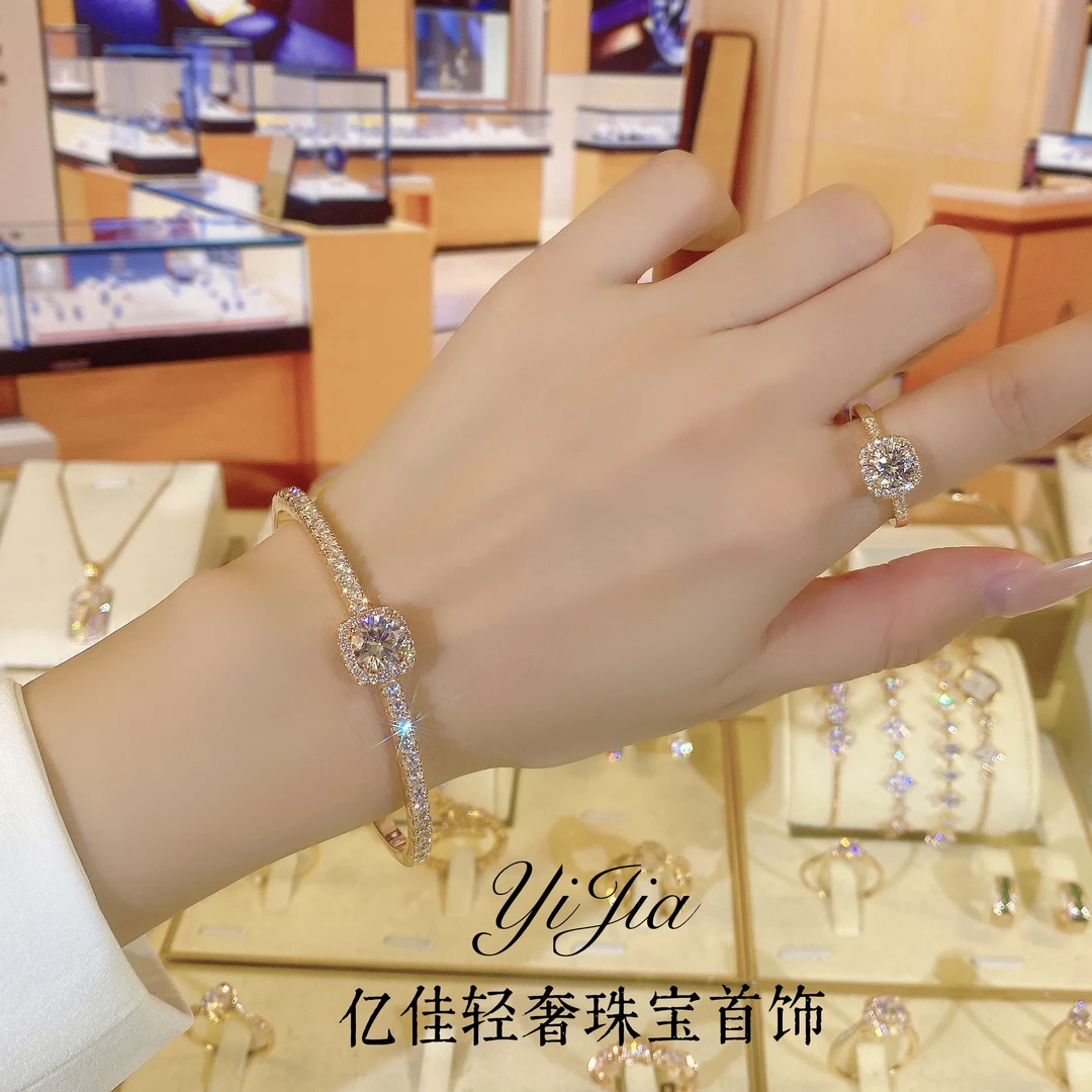 CHAOHANLIAN/潮韩恋 铜合金合成锆石手镯 春日花花高定手镯FS763