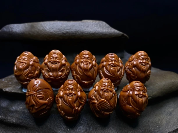 财神 尺寸1.9*2.5cm 舟山橄榄核雕纯手工雕刻文玩手串