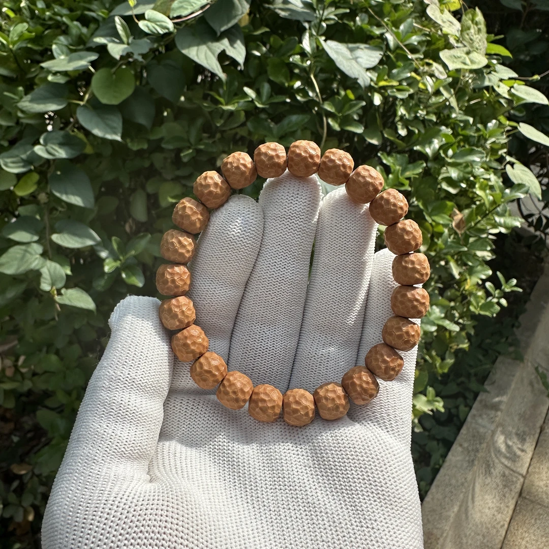 方圆出品—蛟龙猴头核桃雕刻手串