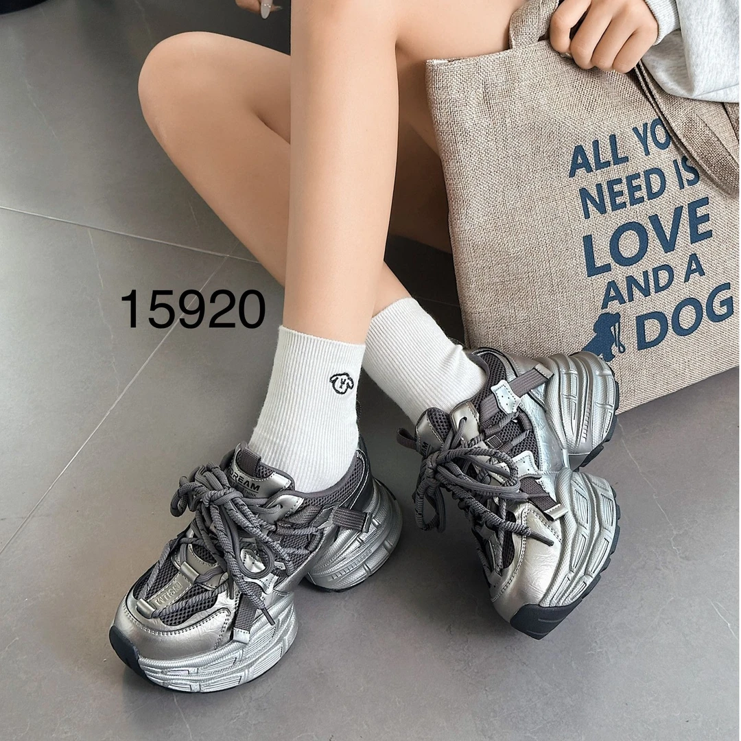 【品牌清仓】女士新款厚底百搭老爹鞋15920