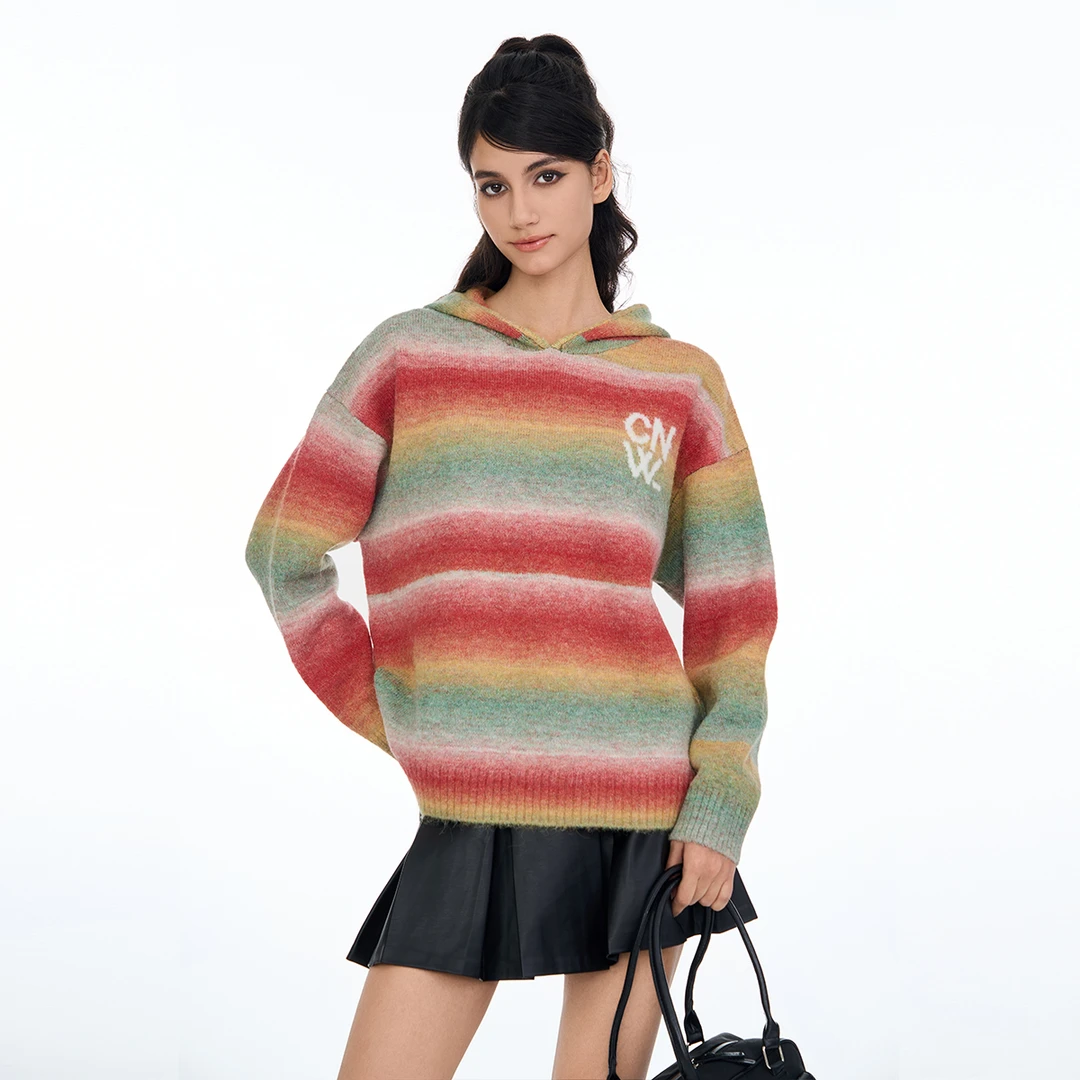 CNW_陈伟霆秋冬经典LOGO连帽毛衣渐变版百搭情侣休闲