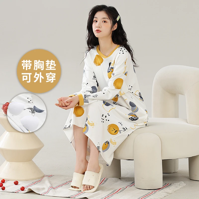 美怡典带胸垫睡衣女春秋季宽松舒适柔软休闲大码长袖睡裙卡通甜美