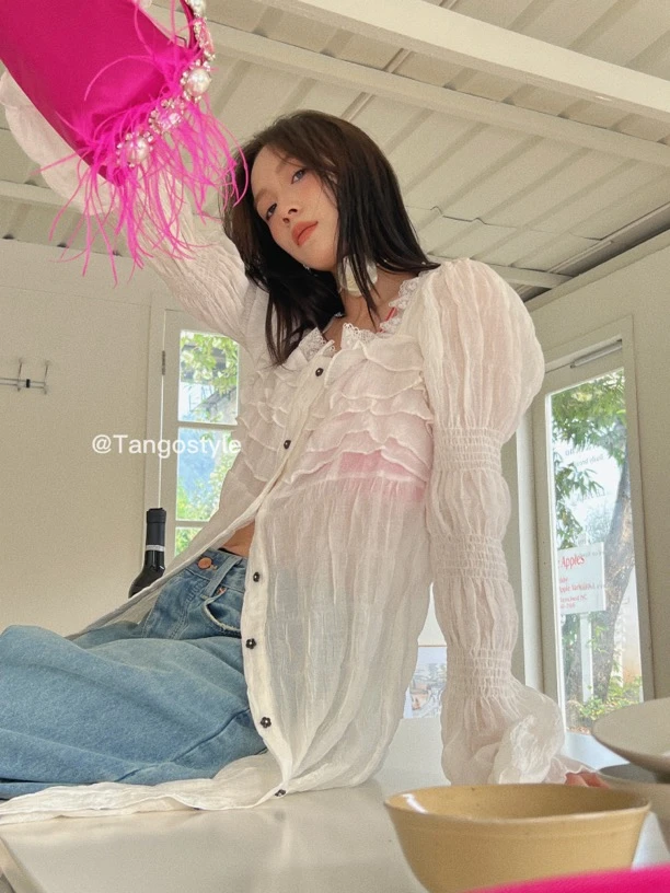 HELLOTANGO《甜心教主》设计小众气质蕾丝花边衬衫83246/83246-1#
