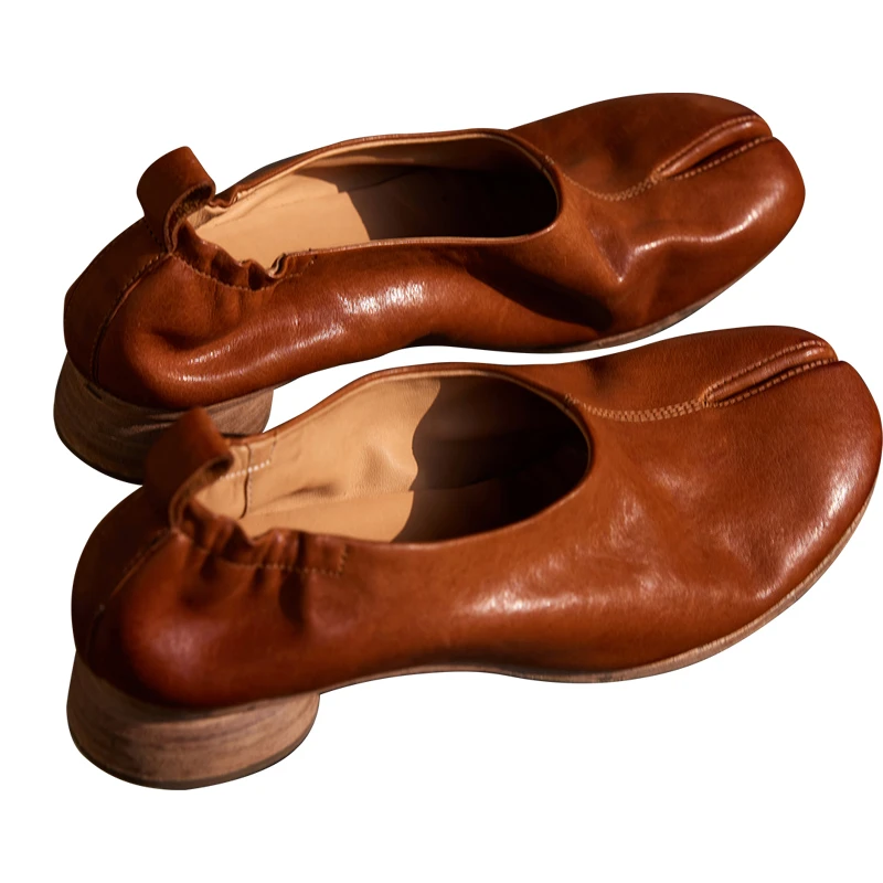 Le' Murmure 意大利进口水洗植鞣牛皮 分趾 手工单鞋