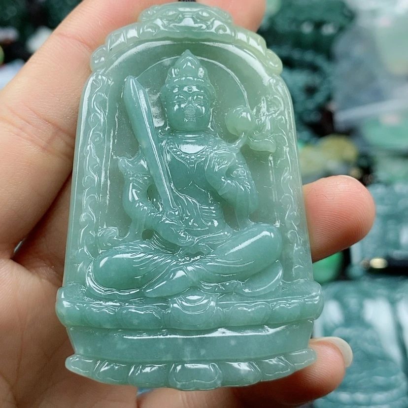 【闪购商品】翡翠颈饰未镶嵌天**乐