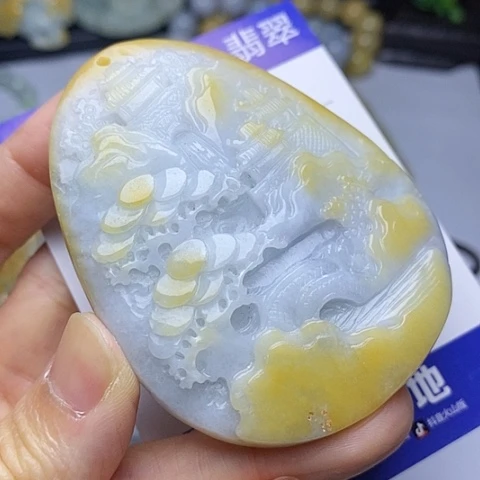翡翠颈饰未镶嵌翡翠