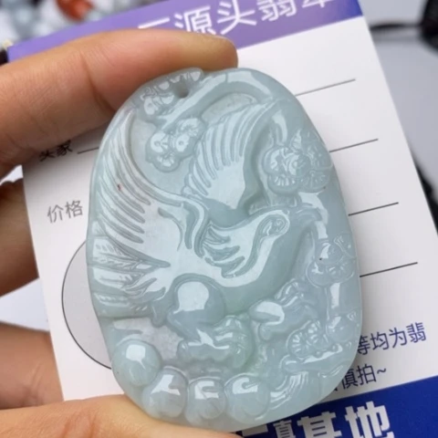 翡翠颈饰未镶嵌翡翠的