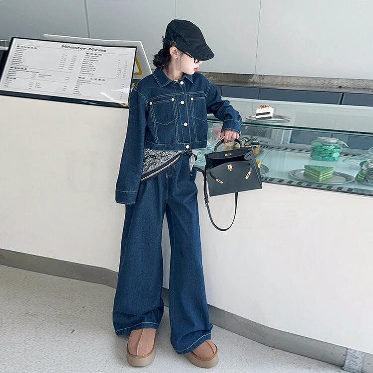 女童2024秋季新港风复古深蓝酷飒炸街牛仔外套+阔腿裤长裤两件套.