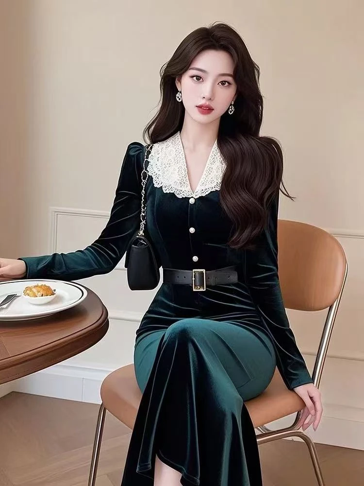 法式厅里厅气高级感漂亮独特墨绿色连衣裙女2024冬季新款爆款