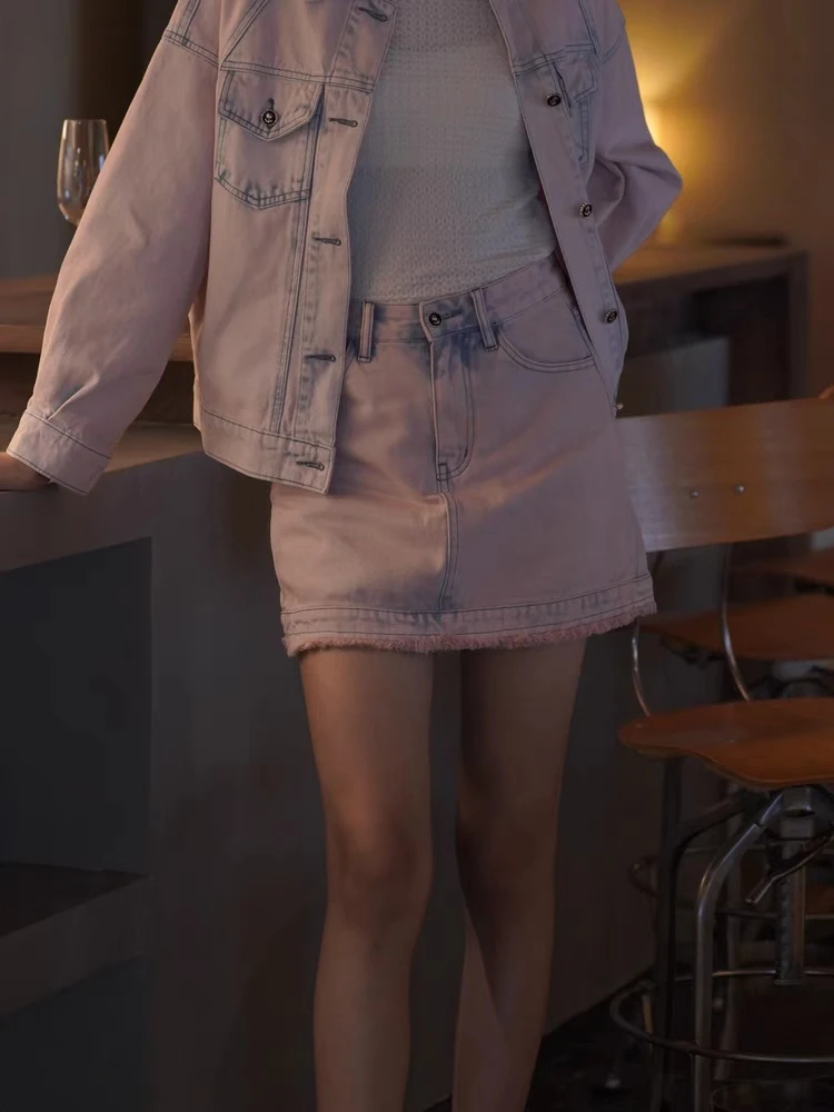 西町村姑屋半身裙女2023秋季休闲感复古水洗牛仔短裙包臀百搭