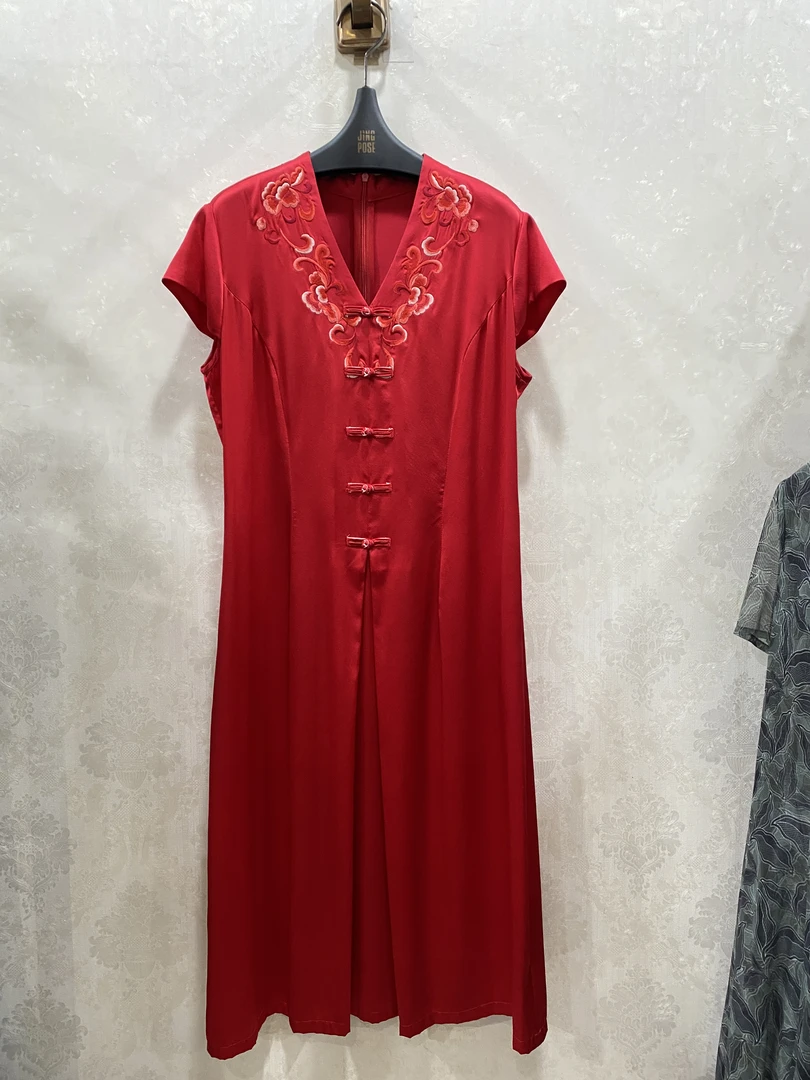 2024夏高端重磅桑蚕丝红色连衣裙