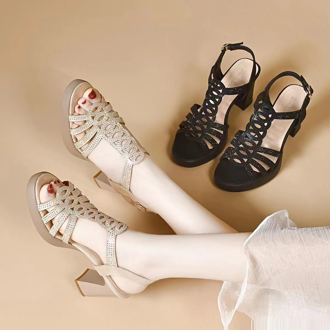 夏季新款防水台亮钻罗马凉鞋BL8203时尚百搭软底粗跟厚底露趾